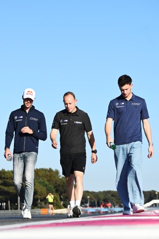 Drivers Trackwalk