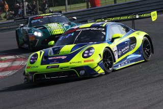 #97 - Rutronik Racing - Loek HARTOG - Eshan PIERIS - Porsche 911 GT3 R (992)
