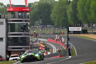 #35 - Walkenhorst Motorsport - Henrique CHAVES - Mateo VILLAGOMEZ - Aston Martin Vantage AMR GT3 EVO 