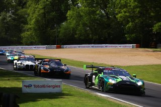 #32 - Team WRT - Charles WEERTS - Kelvin VAN DER LINDE - BMW M4 GT3 EVO 