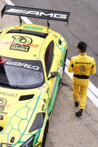 #48 - Winward Racing - Lucas AUER - Maro ENGEL - Mercedes-AMG GT3 EVO 