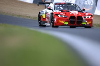 #992 - Paradine Competition - Maxime OOSTEN - Mex JANSEN -  BMW M4 GT3 EVO