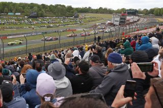 Start - #48 - Winward Racing - Lucas AUER - Maro ENGEL - Mercedes-AMG GT3 EVO 