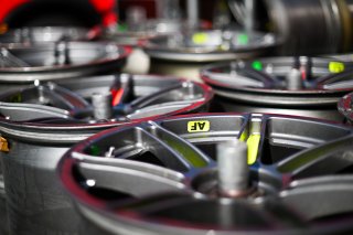 GT World Challenge powered by AWS Sprint Cup wheels 