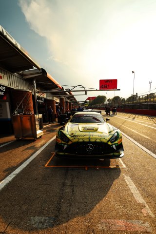 #48 - Winward Racing - Lucas AUER - Maro ENGEL - Mercedes-AMG GT3 EVO 