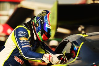 #97 - Rutronik Racing - Eshan PIERIS - Porsche 911 GT3 R (992)