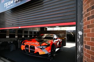 #32 - Team WRT - Charles WEERTS - Kelvin VAN DER LINDE - BMW M4 GT3 EVO 