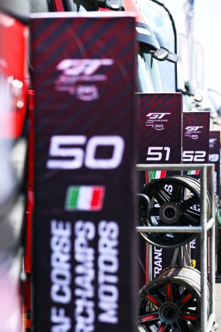 GT World Challenge powered by AWS Sprint Cup at Brands Hatch Paddock