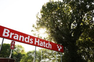 GT World Challenge powered by AWS Sprint Cup at Brands Hatch