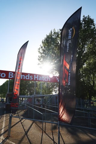 GT World Challenge powered by AWS Sprint Cup at Brands Hatch