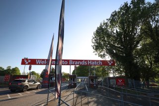 GT World Challenge powered by AWS Sprint Cup at Brands Hatch