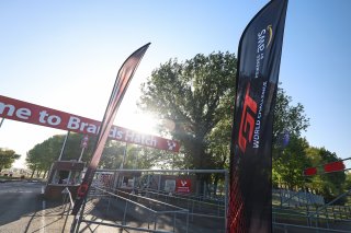 GT World Challenge powered by AWS Sprint Cup at Brands Hatch