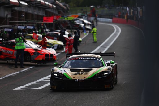 #111 - CSA Racing - Simon GACHET - Jim PLA - McLaren 720s GT3 EVO  | SRO / JEP