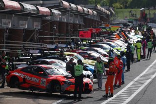GT World Challenge powered by AWS Sprint Cup at Brands Hatch 