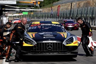 #10 - Boutsen VDS  - Cesar GAZEAU - Aurelien PANIS - Loris CABIROU - Hugo COOK - Mercedes-AMG GT3 EVO