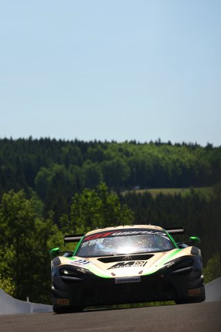 #111 - CSA Racing - Simon GACHET - Arthur ROUGIER - James KELL - Jim PLA - McLaren 720S GT3 EVO