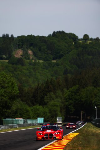 #992 - Paradine Competition - James KELLETT - Pedro EBRAHIM - Charles CLARK - Maxime OOSTEN - BMW M4 GT3 EVO