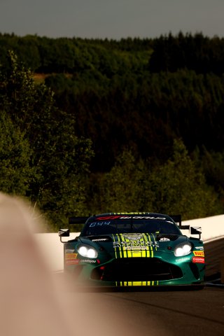 #21 - Comtoyou Racing - Nicolas BAERT - Kobe PAUWELS - Jamie DAY - Xavier MAASSEN - Aston Martin Vantage AMR GT3 EVO