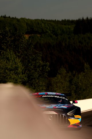 #222 - 2 Seas Motorsport - Isa AL KALIFA - Kevin TSE - Kiern JEWISS - Lewis WILLIAMSON - Mercedes-AMG GT3 EVO