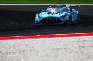 #6 - GetSpeed - Colin CARESANI - Tanart SATHIENTHIRAKUL - Aaron WALKER - Lin HODENIUS - Mercedes-AMG GT3 EVO