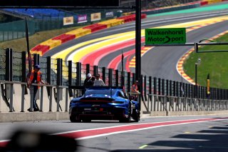 #97 - Rutronik Racing - Antares AU - Loek HARTOG - Morris SCHURING - Martin RUMP - Porsche 911 GT3 R (992)
