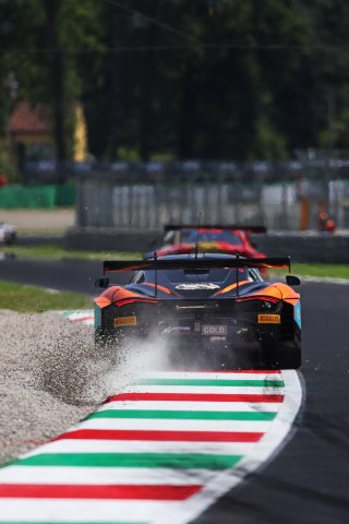 #5 - Optimum Motorsport - Largim ALI - James ALLEN - Michael PORTER - McLaren 720S GT3 EVO