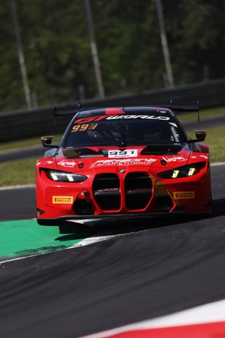 #991 - Paradine Competition - Ashley SUTTON - Sean GELAEL - Darren LEUNG - BMW M4 GT3 EVO