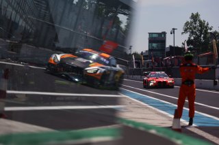 #32 - Team WRT - Kelvin VAN DER LINDE - Charles WEERTS - Ugo DE WILDE - BMW M4 GT3 EVO