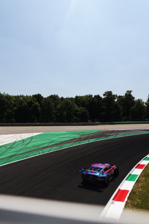 #33 - Verstappen.com Racing - Harry KING - Chris LULHAM - Thierry VERMEULEN - Aston Martin Vantage AMR GT3 EVO  | SRO / JEP