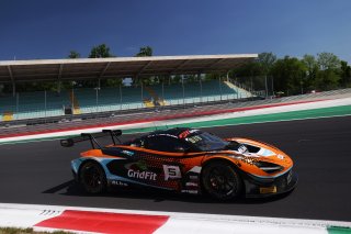 #5 - Optimum Motorsport - Largim ALI - James ALLEN - Michael PORTER - McLaren 720S GT3 EVO