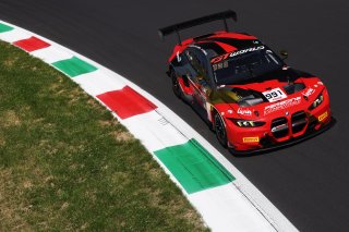 #991 - Paradine Competition - Ashley SUTTON - Sean GELAEL - Darren LEUNG - BMW M4 GT3 EVO