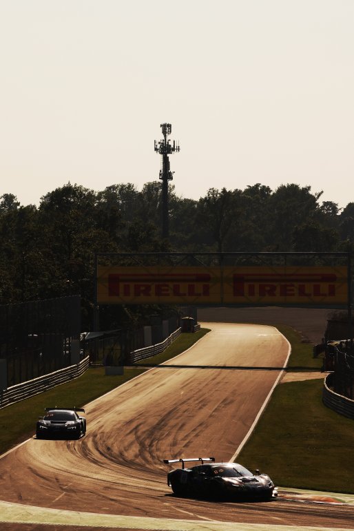 #8 - Kessel Racing - Nicolo ROSI - Noccolo SCHIRO - David FUMANELLI - Ferrari 296 GT3 | SRO / JEP