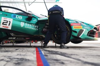 #21 - Comtoyou Racing - Nicolas BAERT - Jamie DAY - Kobe PAUWELS - Aston Martin Vantage AMR GT3 EVO