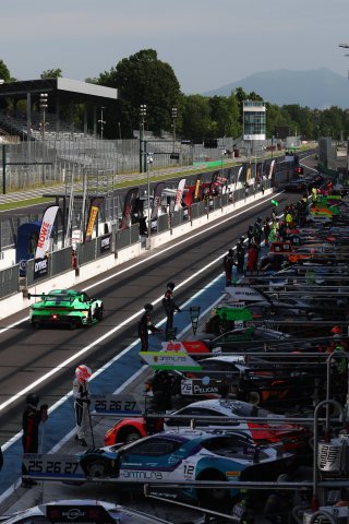 #54 - Dinamic GT - Jop RAPPANGE - Mikkel PEDERSEN - Frederico AL RIFAI - Porsche 911 GT3 R (992)