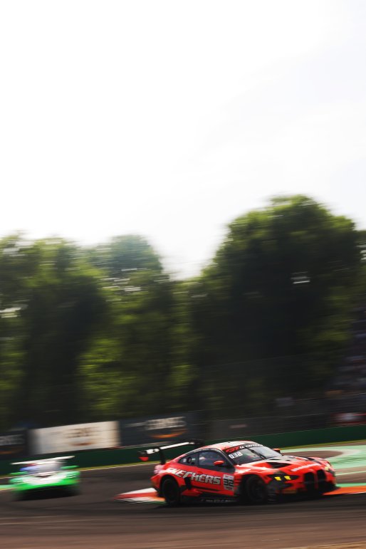 #32 - Team WRT - Kelvin VAN DER LINDE - Charles WEERTS - Ugo DE WILDE - BMW M4 GT3 EVO | SRO / JEP