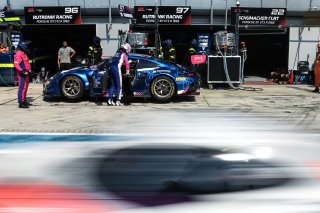 #97 - Rutronik Racing - Loek HARTOG - Antares AU - Porsche 911 GT3 R (992)