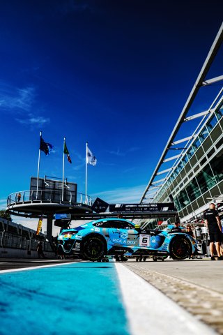 #6 - GetSpeed - Tanart SATHIENTHIRAKUL - Aaron WALKER - Colin CARESANI - Mercedes-AMG GT3 EVO
