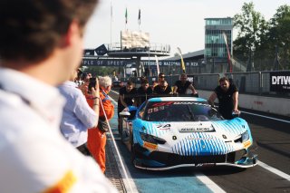 GT World Challenge Europe Powered by AWS - Evening Pitwalk