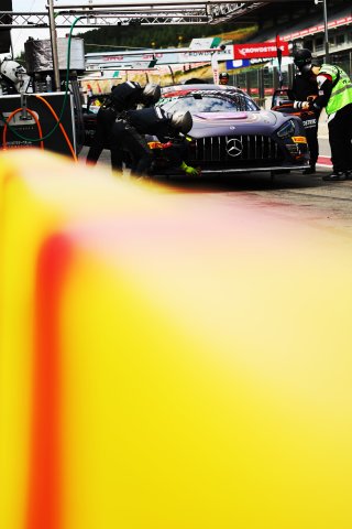 #4 - Crowdstrike by SPS - George KURTZ - Ian JAMES - Colin BRAUN - Nicky CATSBURG - Mercedes-AMG GT3 EVO