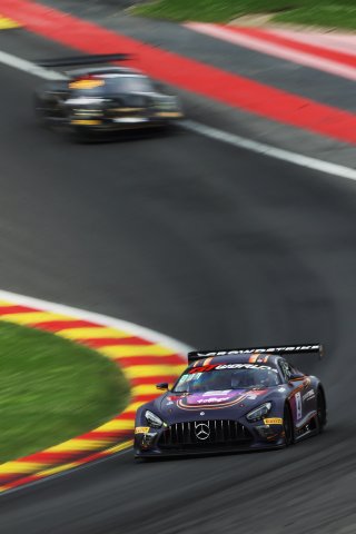 #4 - Crowdstrike by SPS - George KURTZ - Ian JAMES - Colin BRAUN - Nicky CATSBURG - Mercedes-AMG GT3 EVO