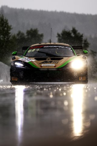 #111 - CSA Racing - Arthur ROUGIER - James KELL - Jim PLA - Simon GACHET - McLaren 720S GT3 EVO