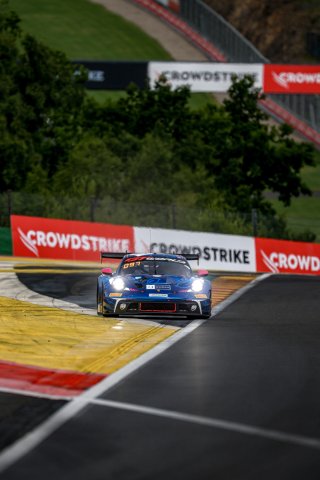 #97 - Rutronik Racing - Morris SCHURING - Antares AU - Loek HARTOG - Martin RUMP - Porsche 911 GT3 R (992) | SRO / JEP
