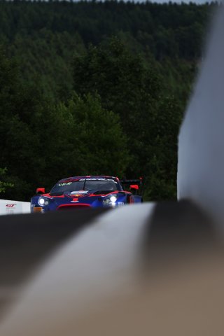 #33 - Vertsappen.com Racing - Harry KING - Chris LULHAM - Thierry VERMEULEN - Aston Martin Vantage AMR GT3 EVO