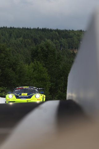 #96 - Rutronik Racing - Sven MULLER - Patric NIEDERHAUSER - Alessio PICARIELLO - Porsche 911 GT3 R (992)