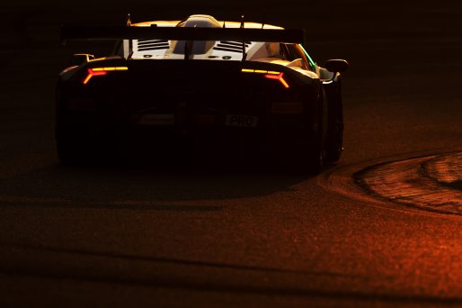 #163 - VSR - Marco MAPELLI - Sandy MITCHELL - Franck PERERA - Lamborghini Huracan GT3 EVO2 | SRO / JEP