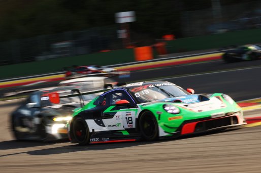 #18 - Dinamic GT - Matt CAMPBELL - Bastian BUUS - Mathieu JAMINET - Porsche 911 GT3 R (992) | SRO / JEP