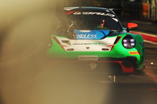 #18 - Dinamic GT - Matt CAMPBELL - Bastian BUUS - Mathieu JAMINET - Porsche 911 GT3 R (992) | SRO / JEP