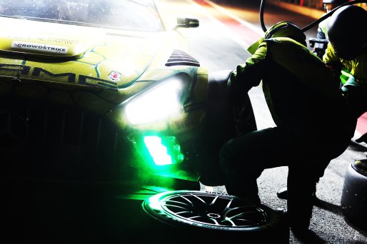 #48 - Mercedes-AMG Team MANN-FILTER - Lucas AUER - Matteo CAIROLI - Maro ENGEL - BMW M4 GT3 EVO | SRO / JEP