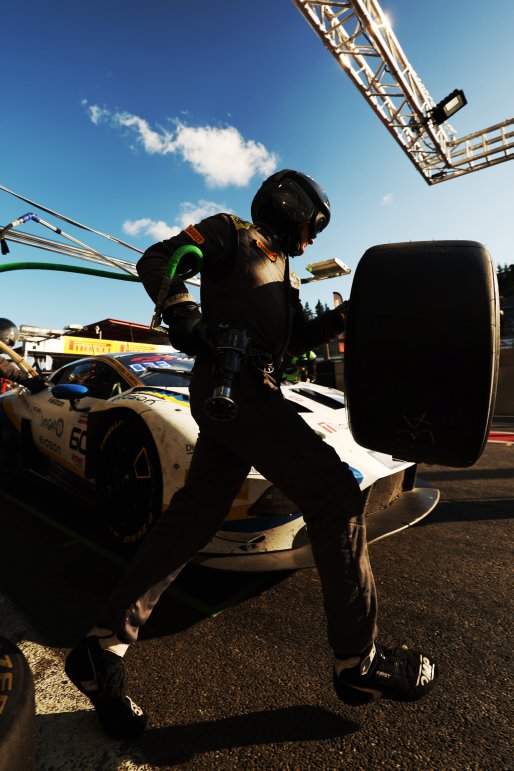 #60 - VSR - Michele BERETTA - Alessio DELEDDA - Mattia MICHELOTTO - Lamborghini Huracan GT3 EVO2 | SRO / JEP
