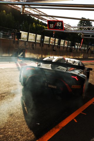 #76 - Barwell Motorsport - Ricky COLLARD - Adam ALI - Bijoy GARG - Robert COLLARD - Lamborghini Huracan GT3 EVO2